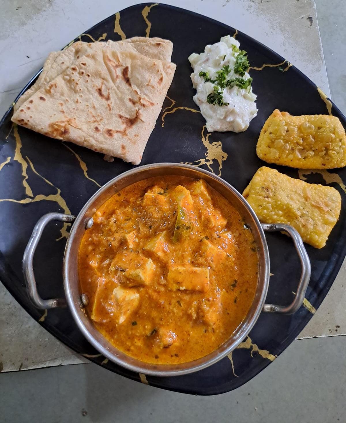 Paneer butter masala with chapati